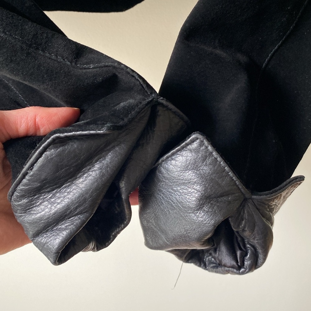 Danier black leather and suede cropped peaked lapel jacket - Picture 12 of 16